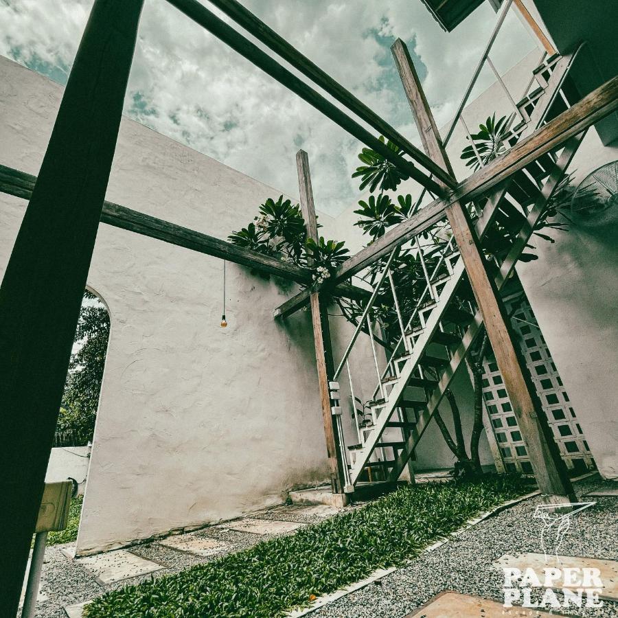 チエンマイ Paper Plane Cnx Bed & Breakfast エクステリア 写真