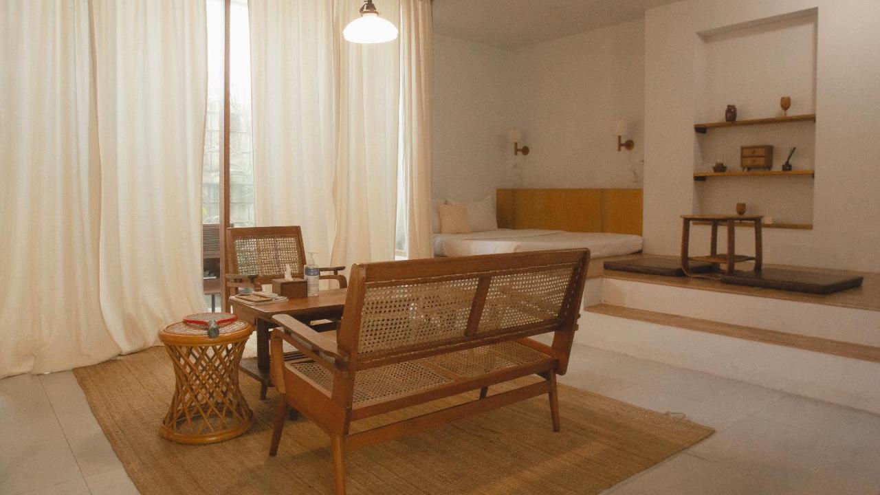チエンマイ Paper Plane Cnx Bed & Breakfast エクステリア 写真