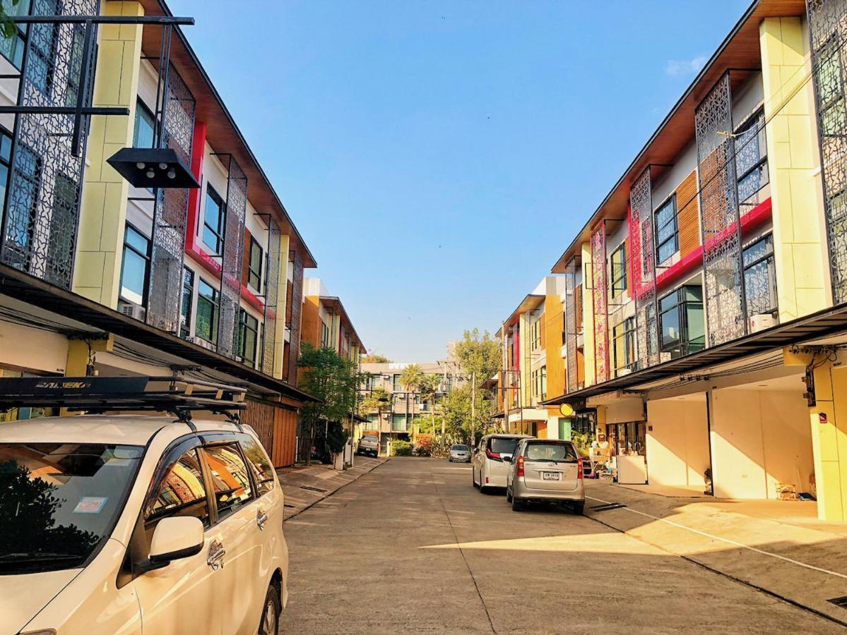 チエンマイ Paper Plane Cnx Bed & Breakfast エクステリア 写真